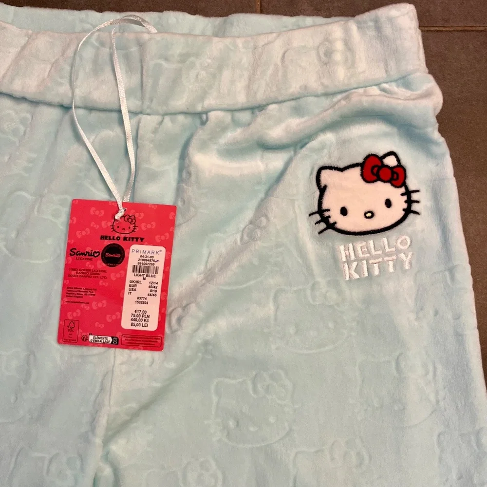 NWT Primark Hello Kitty Blue velour Pj Lounge Flared Pants Size Medium 8/10 - Picture 4 of 7